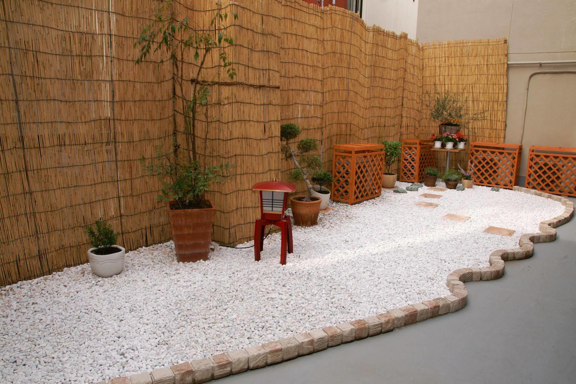 Hostel Zen Yokohama  Exteriör bild